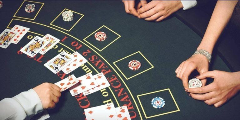 Blackjack - Game casino Xì dách